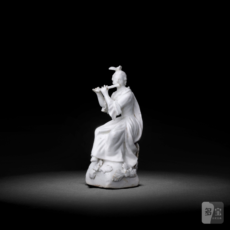 A rare and early Derby white figure of a lady flautist, circa 1750-52 - 图1